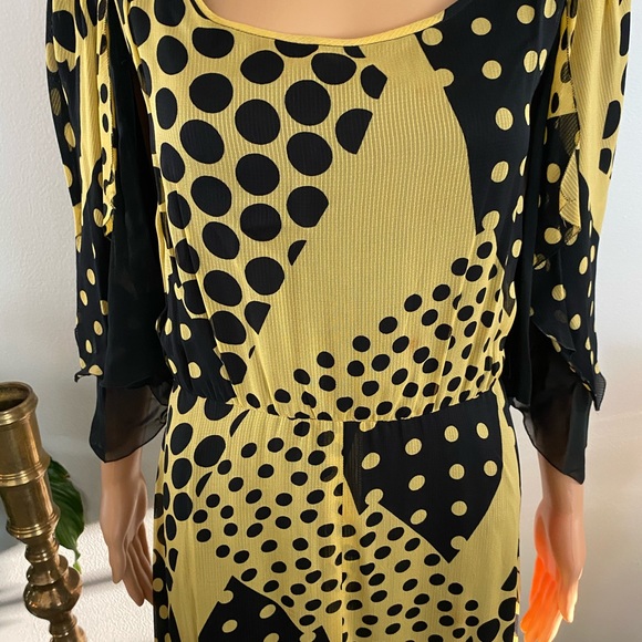 Mirella black and gold dress - Picture 3 of 8